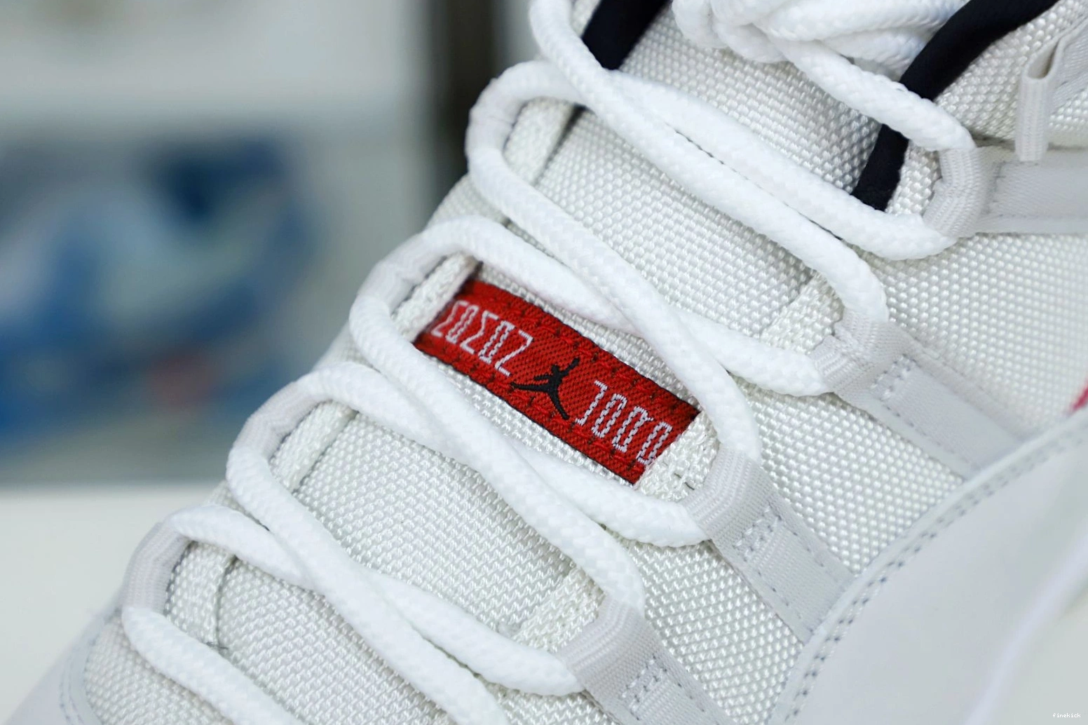 XI AIR RETRO PLATINUM 11 TINT JORDAN 0926